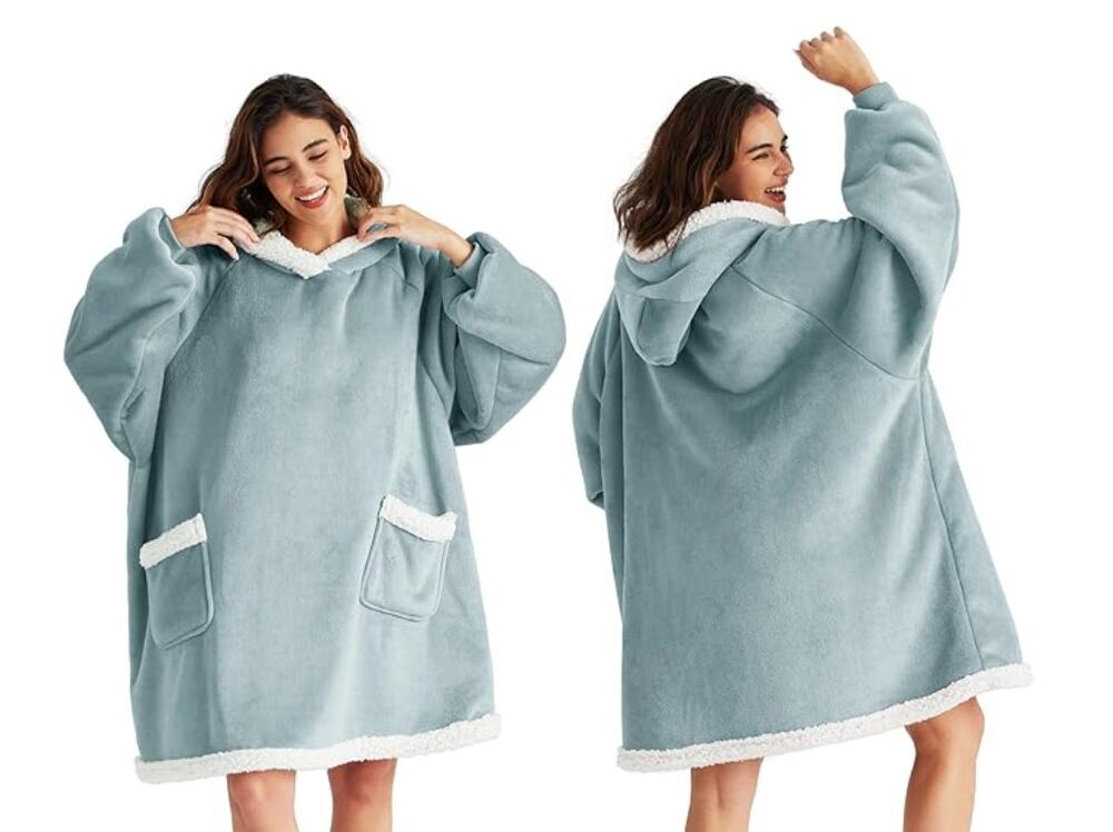 Bedsure Unisex Sherpa Pockets Wearable Hoodie Warm Blanket Light Green Standard